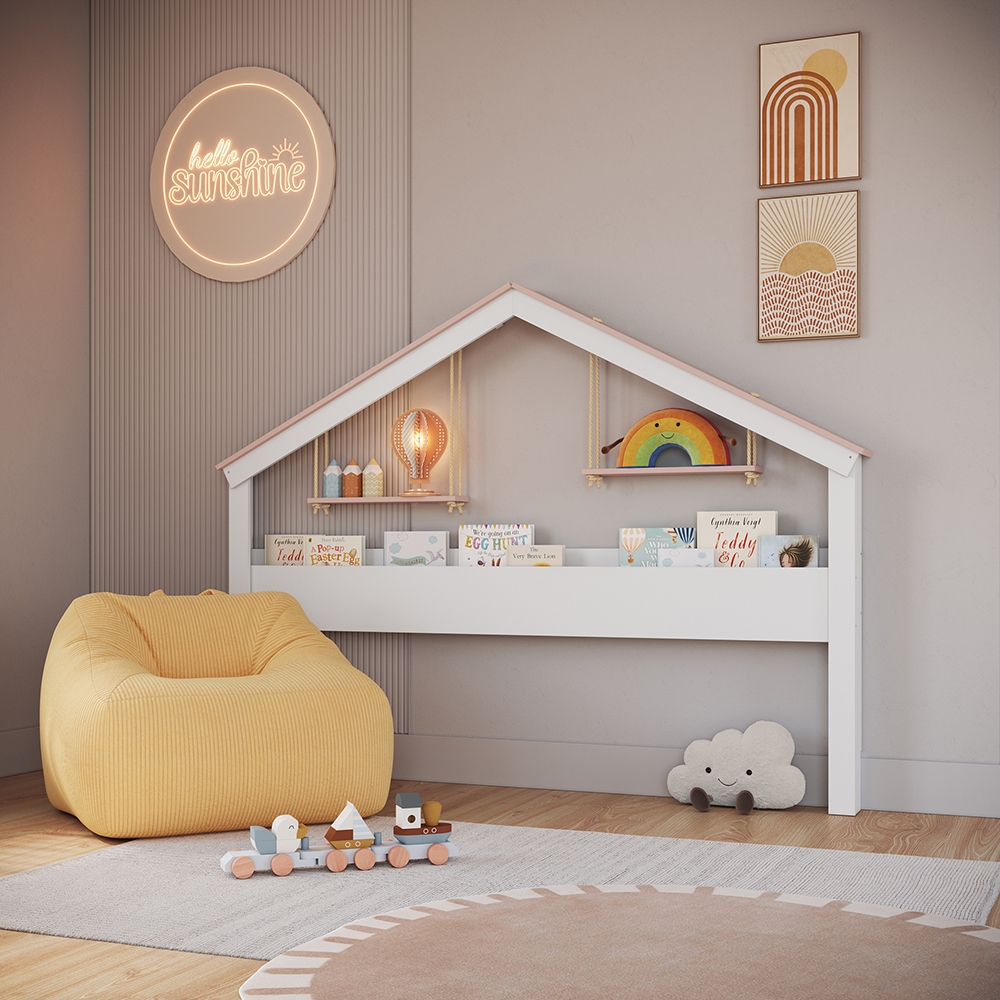 Moldura Casinha cor Branco com Rosa