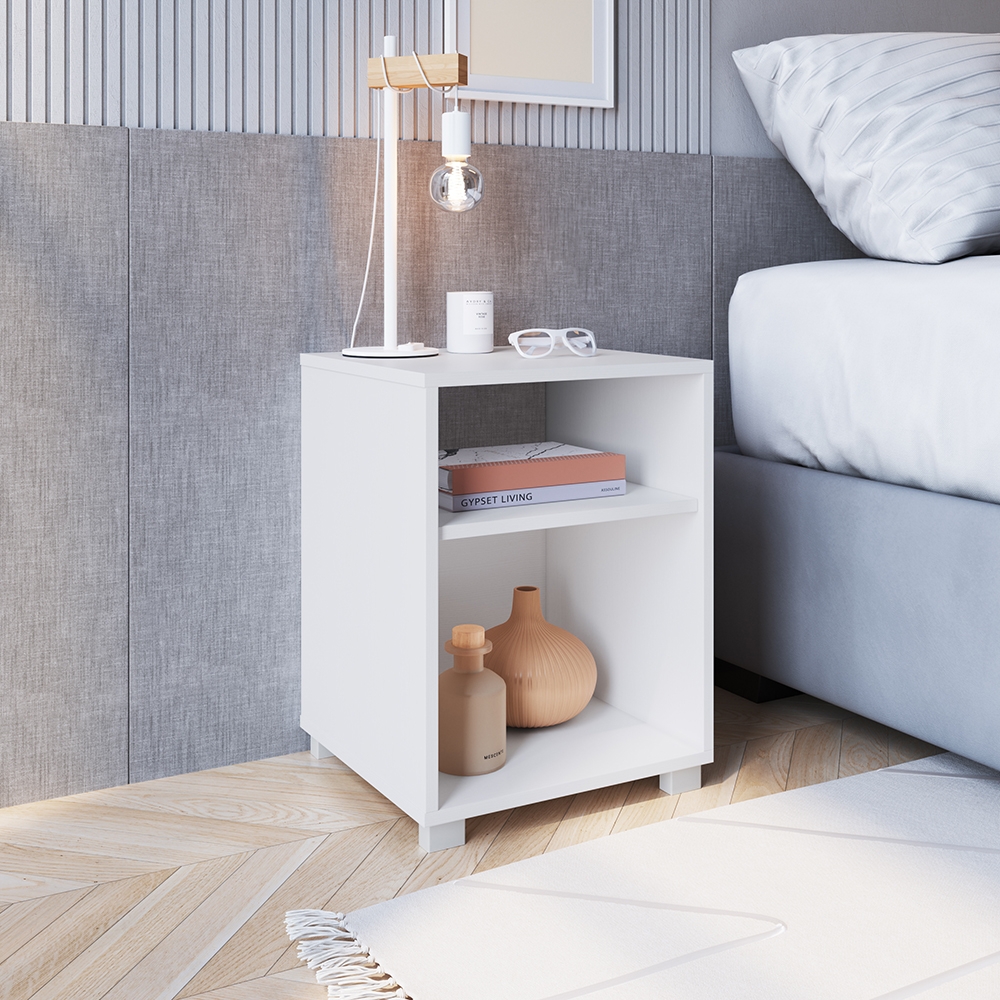 Mesa de Cabeceira Siena cor Branco com Prateleira.